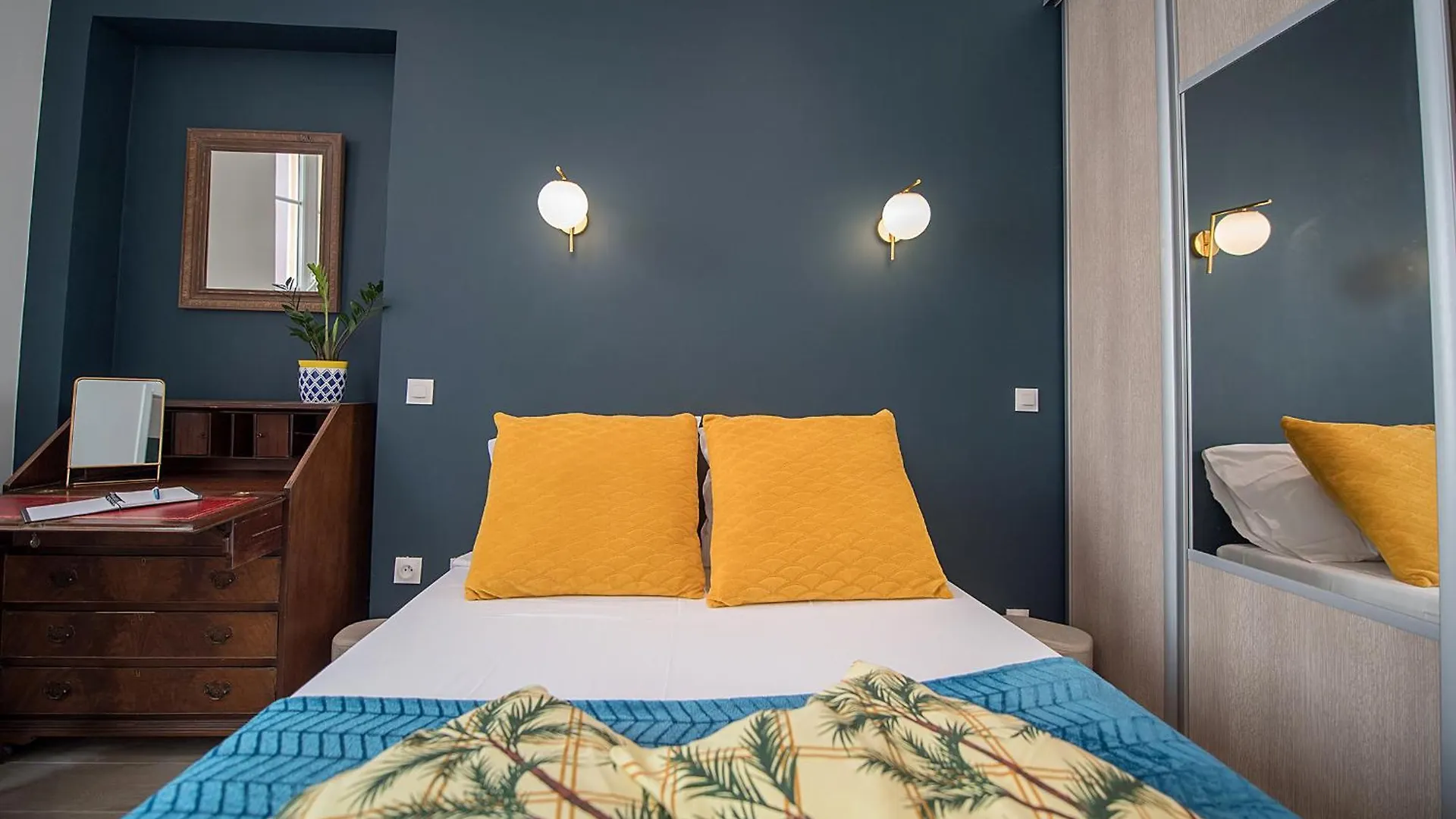 Apartment Magnifique 2 Pieces Lumineux Vieux Nice